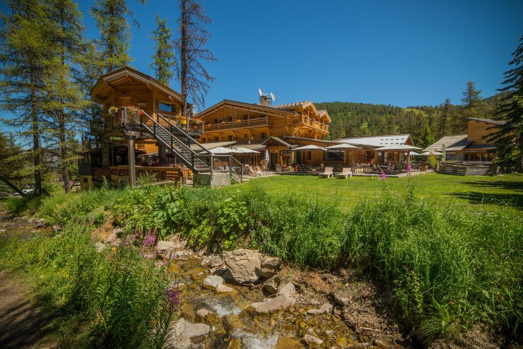 & Restaurant Les Escondus 3*