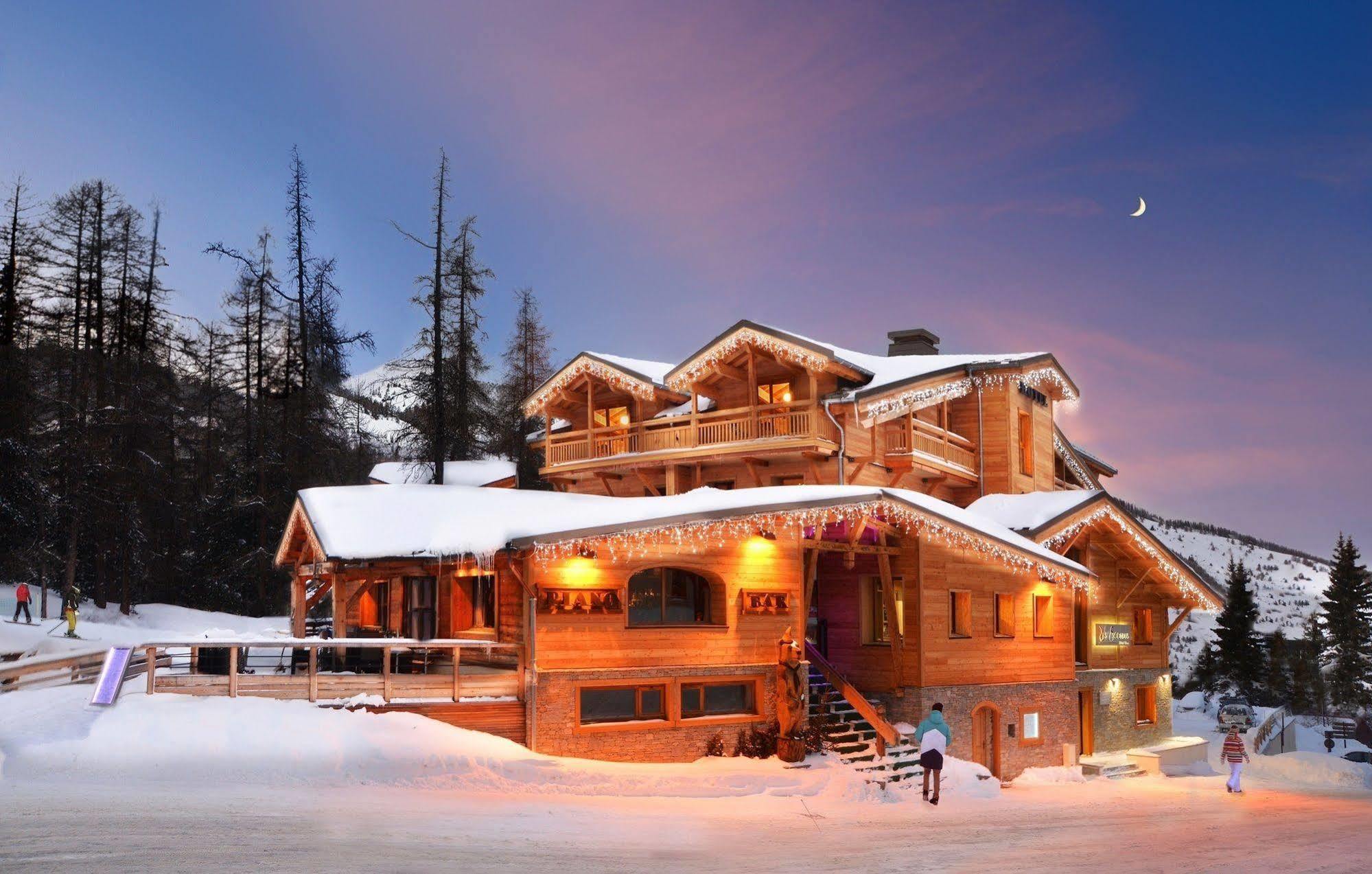 Hotel & Restaurant Les Escondus Vars (Hautes-Alpes)